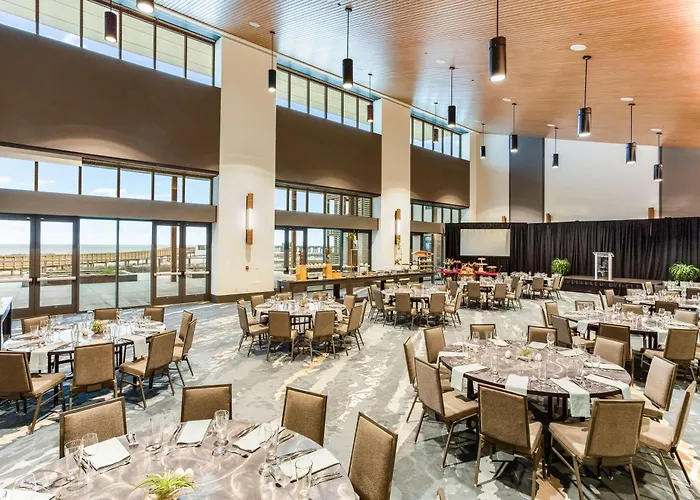 Finest Hotels Gulf Shores AL on the Beach