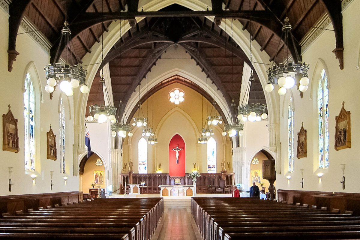 Today's 1,300-seat St. Patrick's Cathedral in Auckland was opened in 1908 by the Archbishop of Sydney, New Zealand - © FRASHO / franks-travelbox