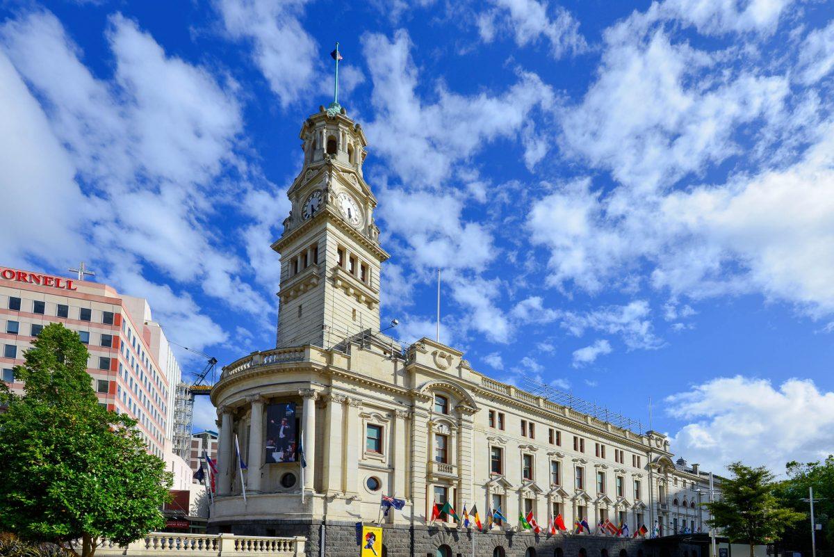 City Hall on the corner of Queen Street and Grey Street is one of the most beautiful historic buildings in Auckland, New Zealand - © FRASHO / franks-travelbox