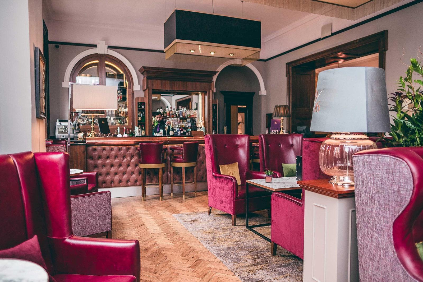 1906 bar at The Grand York